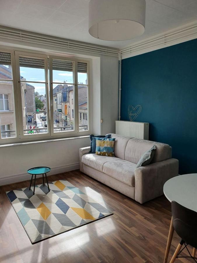 Charmant Appartement Au Coeur De トゥール エクステリア 写真