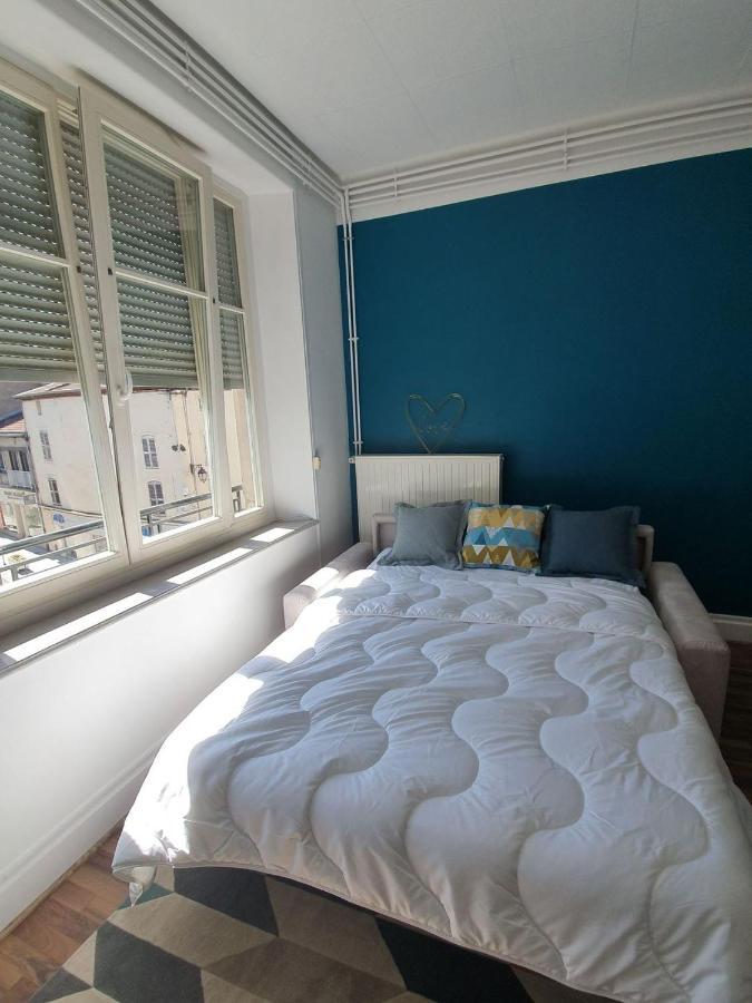 Charmant Appartement Au Coeur De トゥール エクステリア 写真